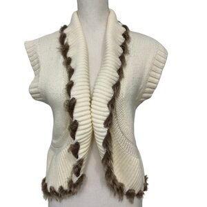 Cache Faux Fur Shag Sweater Vest Ivory Size Medium Y2K Coastal Festival EUC